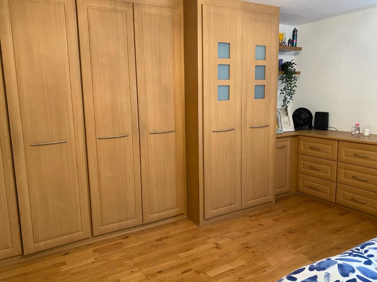 Spacious 2-Bed Flat With Garden, 3 Minutes Walk From Oval Tube Station Londra Dış mekan fotoğraf